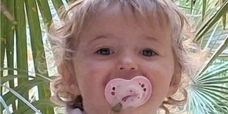 2χρονη πνίγηκε και πέθανε γιατί έφαγε ένα από τα πιο κοινά φρούτα – Ραγίζει καρδίες ο πατέρας της