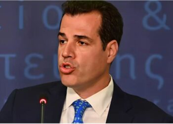 Πλεύρης: «Όποιος έρχεται παράνομα στην Ελλάδα, είτε θα επιστρέφει στη χώρα προέλευσης ή θα μπαίνει φυλακή»