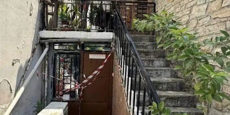 Alldaynews.gr Σοκ στο Αγρίνιο: Ο σκύλος του έτρωγε από το πτώμα του για να ζήσει