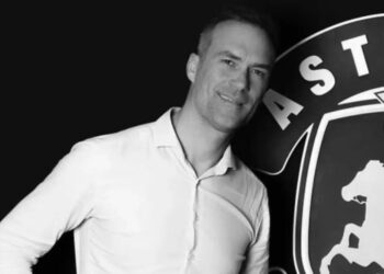 Ο Ανδρέας Κυριακόπουλος είναι ο μάνατζερ που έπεσε στις γραμμές του μετρό στο Σύνταγμα – Το αντίο των συνεργατών του