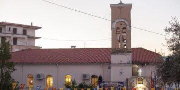 Πεντάχρονοι έδειραν συμμαθητή τους σε νηπιαγωγείο του Αγρινίου – Του είχαν ζητήσει να βγάλει τα ρούχα του