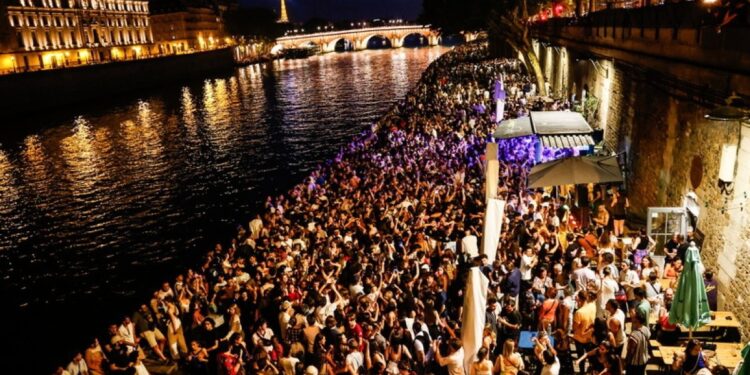 Alldaynews.gr Πάνω από 140 επιθέσεις με σύριγγες σε όλη τη Γαλλία σε μουσικά φεστιβάλ – Ανήλικα πολλά από τα θύματα