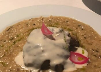 Alldaynews.gr Γαμοπίλαφο: Το πιάτο για τη χαρά, τη γιορτή και κάθε «αίτιο»