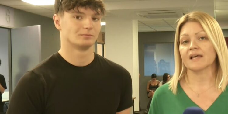 Πανελλαδικές 2025: Ο Ιωακείμ Καλόγηρος θριάμβευσε! Συγκέντρωσε 19.160 μόρια και πάει στην αγαπημένη του Σχολή