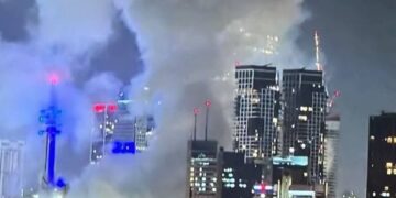 Mπαράζ επιθέσεων του Ιράν στο Ισραήλ με 10 νεκρούς, 200 τραυματίες και αγνοούμενους- Ισραηλινά πλήγματα σε διυλιστήρια και στο υπ. Άμυνας στο Ιράν