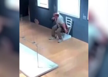 Τουρίστας κατέστρεψε την «Καρέκλα του Βαν Γκογκ» για μία selfie: Δείτε βίντεο