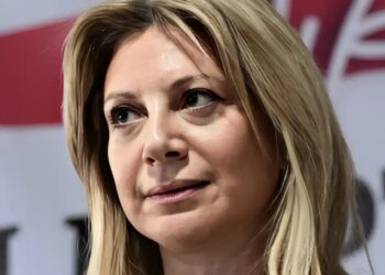 Άστραψε και Βρόντηξε η Καρυστιανού σήμερα – Είπε με λίγες λέξεις αυτά που δεν τολμάει κανένας