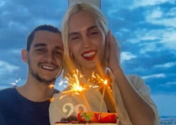 Καίτη Γκραμμά: Το transgender μοντέλο στο Παρίσι με τον σύντροφό της – Το συγκινητικό post για τα γενέθλιά της