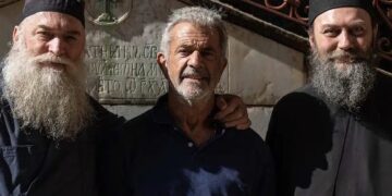 Alldaynews.gr Άγιο Όρος: Ο Μελ Γκίμπσον στην Ιερά Μονή Χιλανδαρίου – «Δεν έχω νιώσει ποτέ τόσο κοντά στον Θεό»