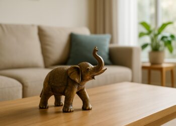H θετική επιρροή του διακοσμητικού ελέφαντα: Πού να τον τοποθετήσετε για τύχη και χρήματα σύμφωνα με το φενγκ σούι
