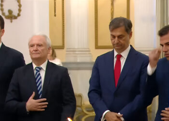 Ορκίστηκαν ο νέος υπουργός Μετανάστευσης, Θάνος Πλεύρης και οι τρεις νέοι υφυπουργοί της κυβέρνησης