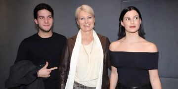 Alldaynews.gr Νατάσα Παζαΐτη: «Χρόνια πολλά διδυμάκια μου» – Οι ευχές και οι τρυφερές φωτογραφίες για τα γενέθλια του Αλέξανδρου και της Αλίκης