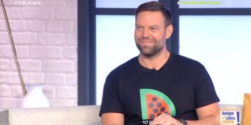 Alldaynews.gr Στέφανος Κασσελάκης για Τάιλερ Μακμπέθ: «Έχω βρει τον άνθρωπο της ζωής μου, της καρδιάς μου»