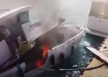 Η στιγμή της έκρηξης στο σκάφος λίγο μετά τον ανεφοδιασμό – Πάνω βρισκόταν κόσμος (video)