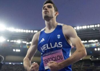 Γιατί πρέπει να αφήσετε ένα ποτήρι και ένα φύλλο χαρτιού στον νεροχύτη φεύγοντας για διακοπές