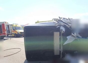 Τροχαίο – σοκ: «Χάσαμε τα παιδιά μας» λέει η γιαγιά του 13χρονου που σκοτώθηκε με τον πατέρα του – «Μπήκαν στο ρεύμα μου» λέει ο άλλος οδηγός