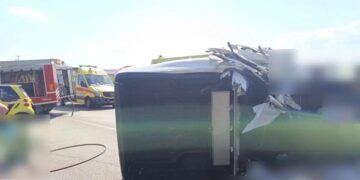 Τροχαίο – σοκ: «Χάσαμε τα παιδιά μας» λέει η γιαγιά του 13χρονου που σκοτώθηκε με τον πατέρα του – «Μπήκαν στο ρεύμα μου» λέει ο άλλος οδηγός