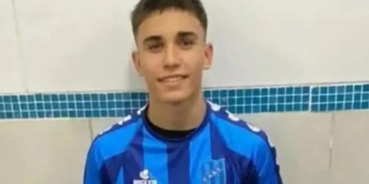 Alldaynews.gr Θρήνος: Νεκρός ο 18χρονος την ώρα που έκανε χειρουργείο για το γόνατό του