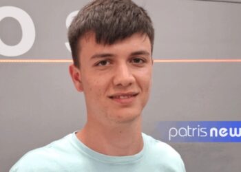 Πανελλήνιες: Αριστούχος με 19.280 αφιέρωσε την επιτυχία στον παππού του που τον «έχασε» κατά τη διάρκεια των εξετάσεων