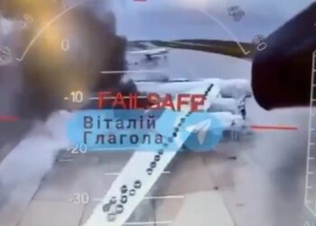 ΕΤΣΙ ΕΓΙΝΕ η απίστευτη επιχείρηση: Πώς η Ουκρανία έπληξε το γόητρο της Ρωσίας καίγοντας 40 μαχητικά