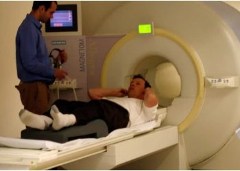 Πέθανε άντρας που τον «κατάπιε» ο μαγνητικός τομογράφος – Φορούσε αλυσίδα εννέα κιλών, δήλωσε η γυναίκα του