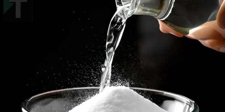 Alldaynews.gr Ανακατέψτε μαγειρική σόδα και ξύδι σε ένα μπουκάλι σπρέι – Δεν θα σταματήσετε να το χρησιμοποιείτε