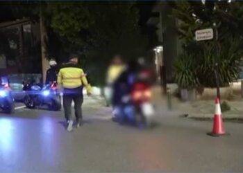 Μεθυσμένος οδηγός παρέσυρε και χτύπησε πεζή – Μέσα στο ΙΧ είχε και το 6χρονο παιδί του