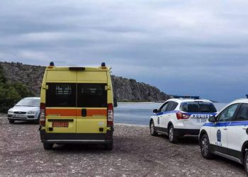 Τραγωδία: Λιποθύμησε και πέθανε σε beach bar