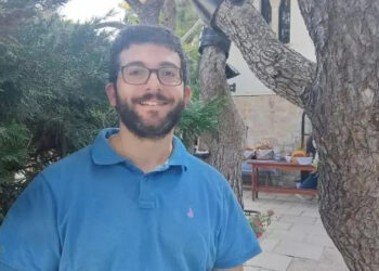 Τραγωδία: Κατέρρευσε ξαφνικά και πέθανε ο 36χρονος Αναστάσιος Θάνος – Γιος γιατρού, έχει χάσει κι άλλο παιδί η οικογένεια