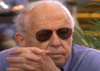 «Όταν παρουσιάστηκε αυτό το πράγμα μπροστά μου δεν ήθελα ούτε να φάω»: Χαμός στο First Dates με τον 79χρονο Παναγιώτη