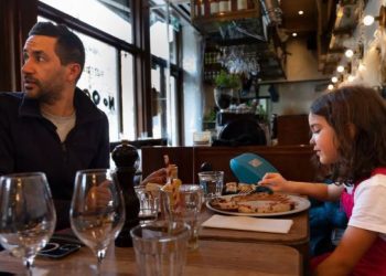 Θρήνος για την 9χρονη Ελληνοκαναδή Μελίνα: Ο πατέρας της κατηγορείται για τη δολοφονία – Την σκότωσε και την πέταξε σε λίμνη