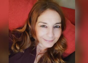 Alldaynews.gr Έγινε γνωστό ΜΟΛΙΣ ΤΩΡΑ: Πέθανε η ηθοποιός Γαρυφαλλιά Παναγιωτοπούλου – Θλίψη στο ελληνικό θέατρο