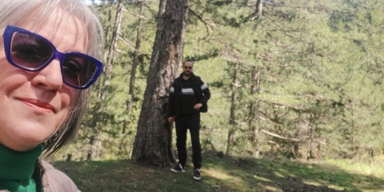 Alldaynews.gr Νέα αιχμηρή ανάρτηση της Σοφίας Καλογήρου για τον θάνατο του γιου της Βασίλη – «Για χαζούς μας περνάνε; Περπάτησε 18 χλμ για να πεθάνει;»