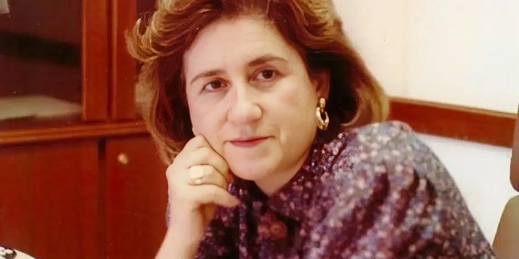 Alldaynews.gr Πέθανε η σπουδαία Λένα Παππά