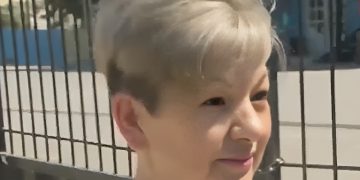 Alldaynews.gr Δήμητρα Φραγκιαδάκη: Από την καντίνα στο πανεπιστήμιο! – Μητέρα τριών παιδιών γίνεται φοιτήτρια στα 53 της