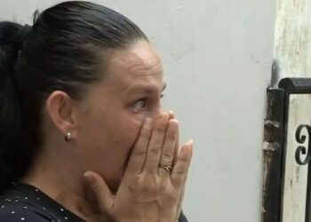 Alldaynews.gr Ειρήνη Μουρτζούκου: «Μέχρι να συλληφθεί είχε σχέσεις με την Πόπη, διασκέδαζαν μαζί – Δέχομαι απειλές», λέει η μητέρα της