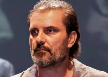 Τι είναι η νόσος του κινητικού νευρώνα από την οποία πέθανε ο Γεράσιμος Μιχελής