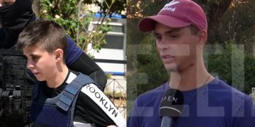 «Καίει» τη μητέρα της Μουρτζούκου ο αδελφός της: «Αν ήταν καλή μάνα θα ήθελε να τη βάλει μέσα;»