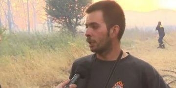 Φωτιά στο Κρυονέρι: «Ήταν κόλαση, είπα ότι θα καώ ζωντανός» συγκλονίζει εθελοντής πυροσβέστης