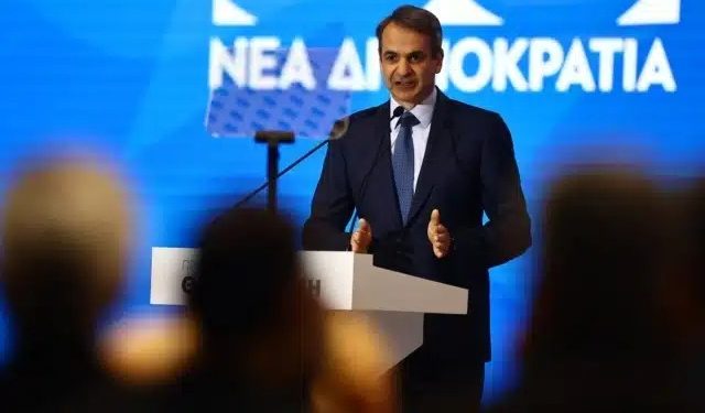 Ραγδαίες πολιτικές εξελίξεις: Παίρνει το πιο δυνατό όνομα απ’ το ΠΑΣΟΚ ο Μητσοτάκης στη ΝΔ