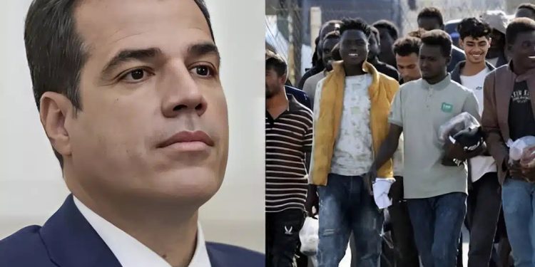 Alldaynews.gr Tpόμος για τους μετανάστες ο Πλεύρης – «Δεν είμαστε ξενοδοχεία, μην…»