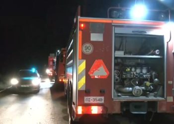 ΕΚΤΑΚΤΟ – Φωτιά: Πτώση φορτηγού από χαράδρα – Πήρε φωτιά και κάηκε ζωντανός ο οδηγός