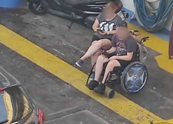 Ελλάδα 2025: Παιδί ΑμεΑ ταξίδεψε σε γκαράζ πλοίου μέσα στον καύσωνα