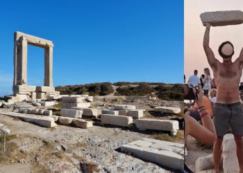 Alldaynews.gr Θύελλα αντιδράσεων στη Νάξο για ανεγκέφαλο τουρίστα που σήκωσε μάρμαρο 2.500 ετών στην Πορτάρα για μια φωτογραφία