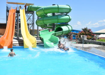 18χρονος αθλητής έχασε τις αισθήσεις του σε νεροτσουλήθρες – «Τον έβγαλαν μωβ από την πισίνα»