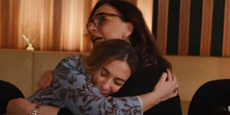 Alldaynews.gr «Γιατί το επέτρεψα να συμβεί;»: Μόλις έμαθε ο Χάρις Αλεξίου ότι πάσχει από καρκίνο! Συγκλονίζει