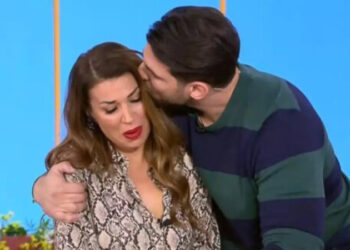 Στο νοσοκομείο η Ελένη Χατζίδου: Σοκαρισμένος ο Ετεοκλής Παύλου – «Δεν υπάρχει αυτό το πράγμα που βλέπω»