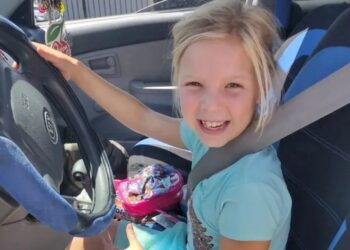 Δεκάχρονο αγγελούδι πέθανε ολομόναχο μετά από κακοποίηση του πατέρα και της γυναίκας του – «Ήταν μελανιασμένη από την κορφή μέχρι τα νύχια»