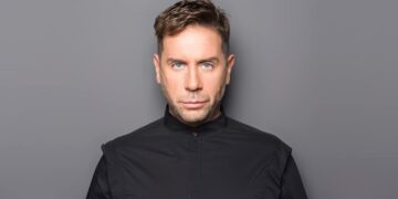 Όλοι αποθεώνουν την Νένα Χρονοπούλου είπε για τον Γιώργο Μαζωνάκη από που κανείς δεν τόλμησε να πει δημόσια