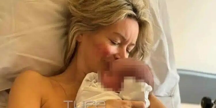 Alldaynews.gr Σε πελάγη ευτυχίας: Γέννησε στα 54 της η Ελληνίδα ηθοποιός – Το φύλο του παιδιού